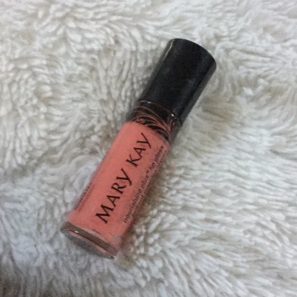 New! 💋 Mary Kay Nourishine lipgloss 💋